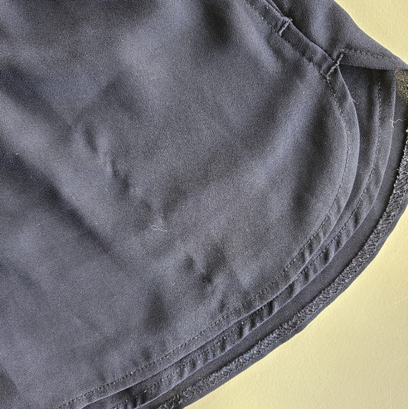 Sunday Best Shorts - Picture 3 of 6